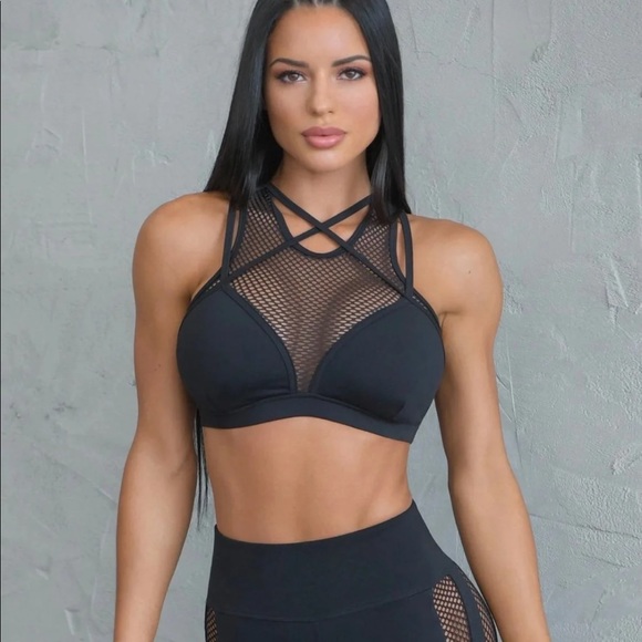 Bombshell Sportswear Other - Bombshell sportswear iconic bra size M